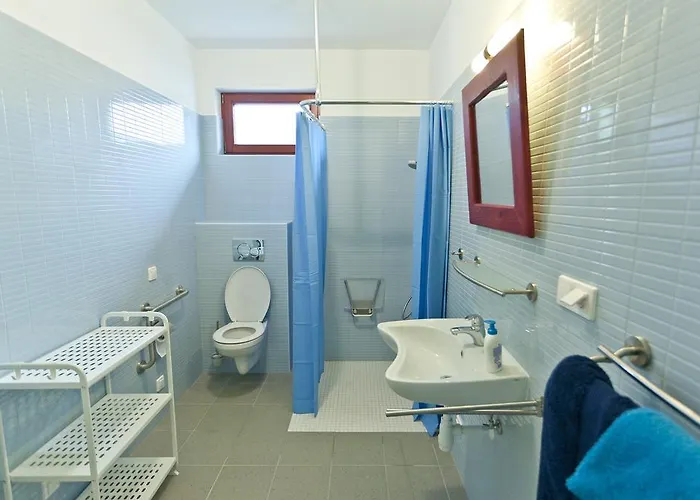 Irota Ecolodge Irota